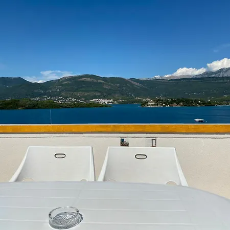 Ino Apartments Tivat Exterior photo